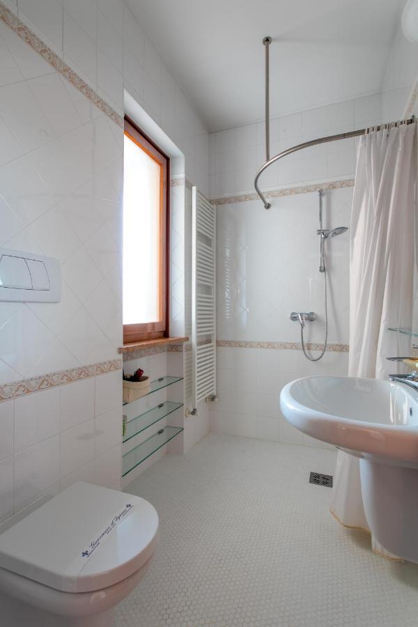 Family Home - Garda 3 Bedrooms Apartment Exteriör bild